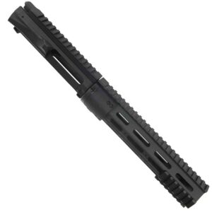 AR15 upper receiver and 10-inch slim modular handguard setup.